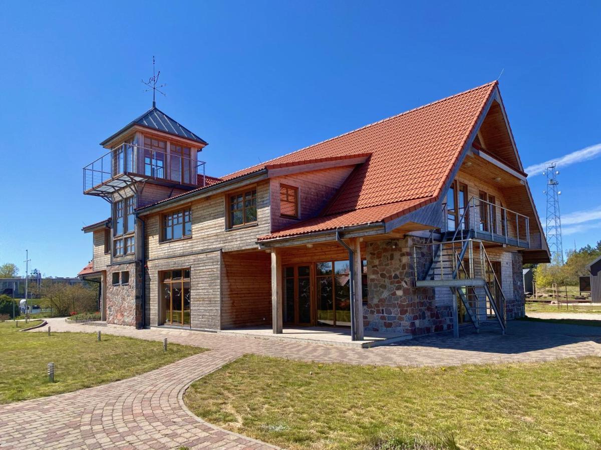 Akagals Hotel Pāvilosta Екстериор снимка