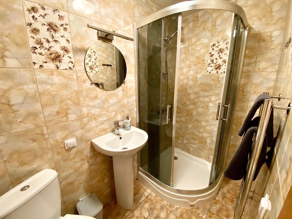 Akagals Hotel Pāvilosta Екстериор снимка